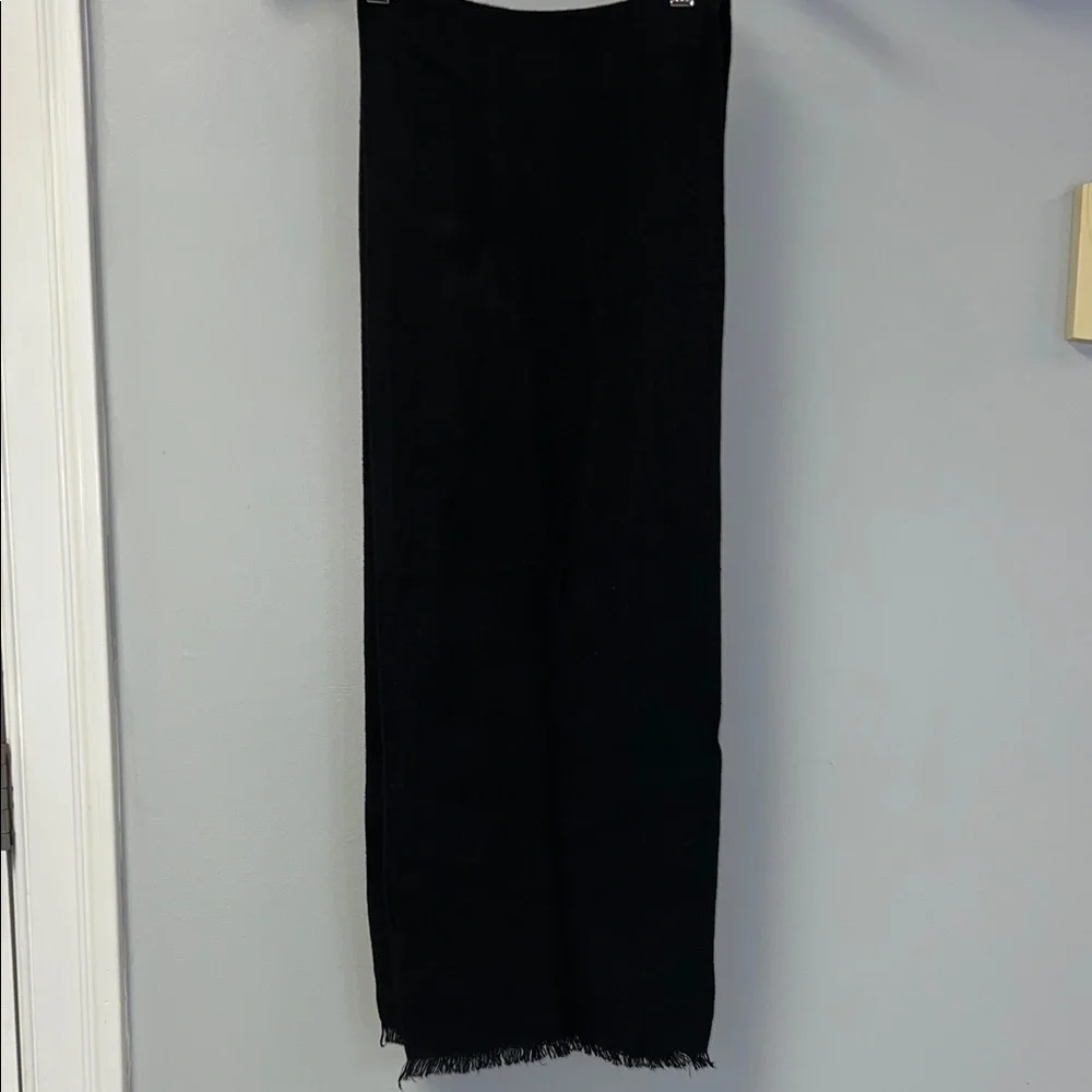 Van Heusen Classic Black Scarf Unisex